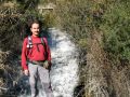 Jos Manuel en la cada de agua de la central hidroelctrica