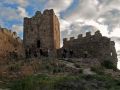 Solo queda una torre y trozos de muralla